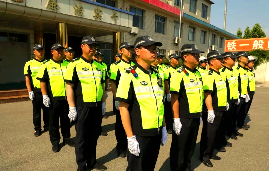 国王杯赛程吃紧，犹他爵士冲刺阶段再遭质疑，压力陡增，纪律约束更严格(国王杯赛程2025最新消息)