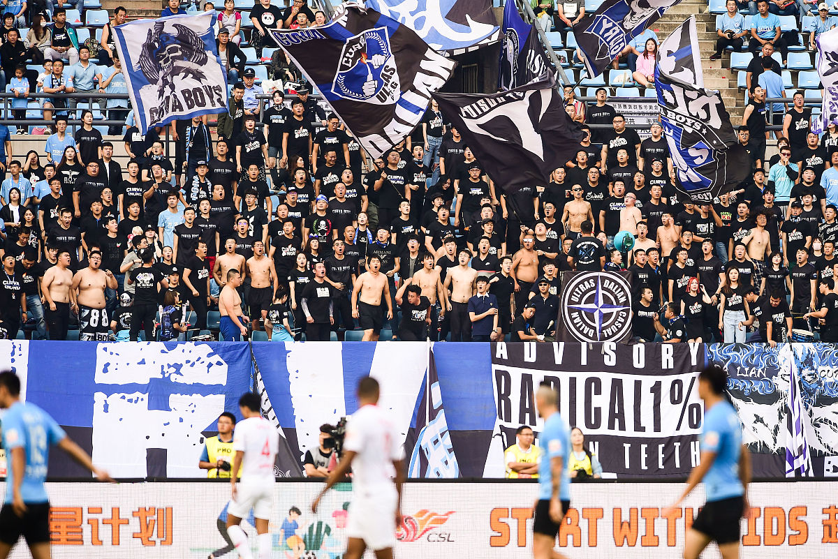 里程碑夜！明尼苏达森林狼远射贴柱；NBA常规赛清晨刷纪录；球迷炸锅；轮换策略成焦点的简单介绍