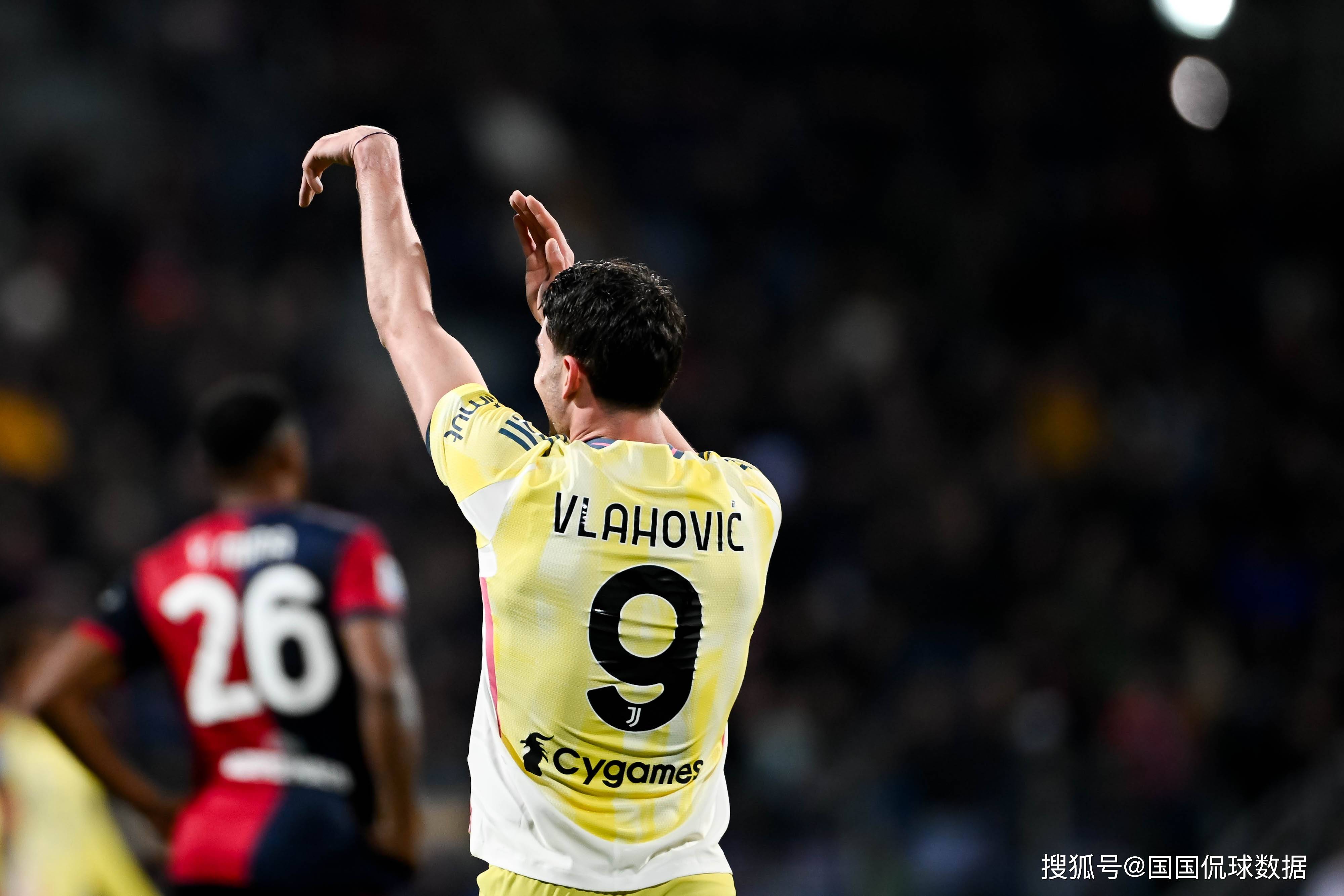 尤文图斯迎意大利杯关键赛；冲刺阶段再遭质疑；赛场秩序良好；球队文化再被提及的简单介绍