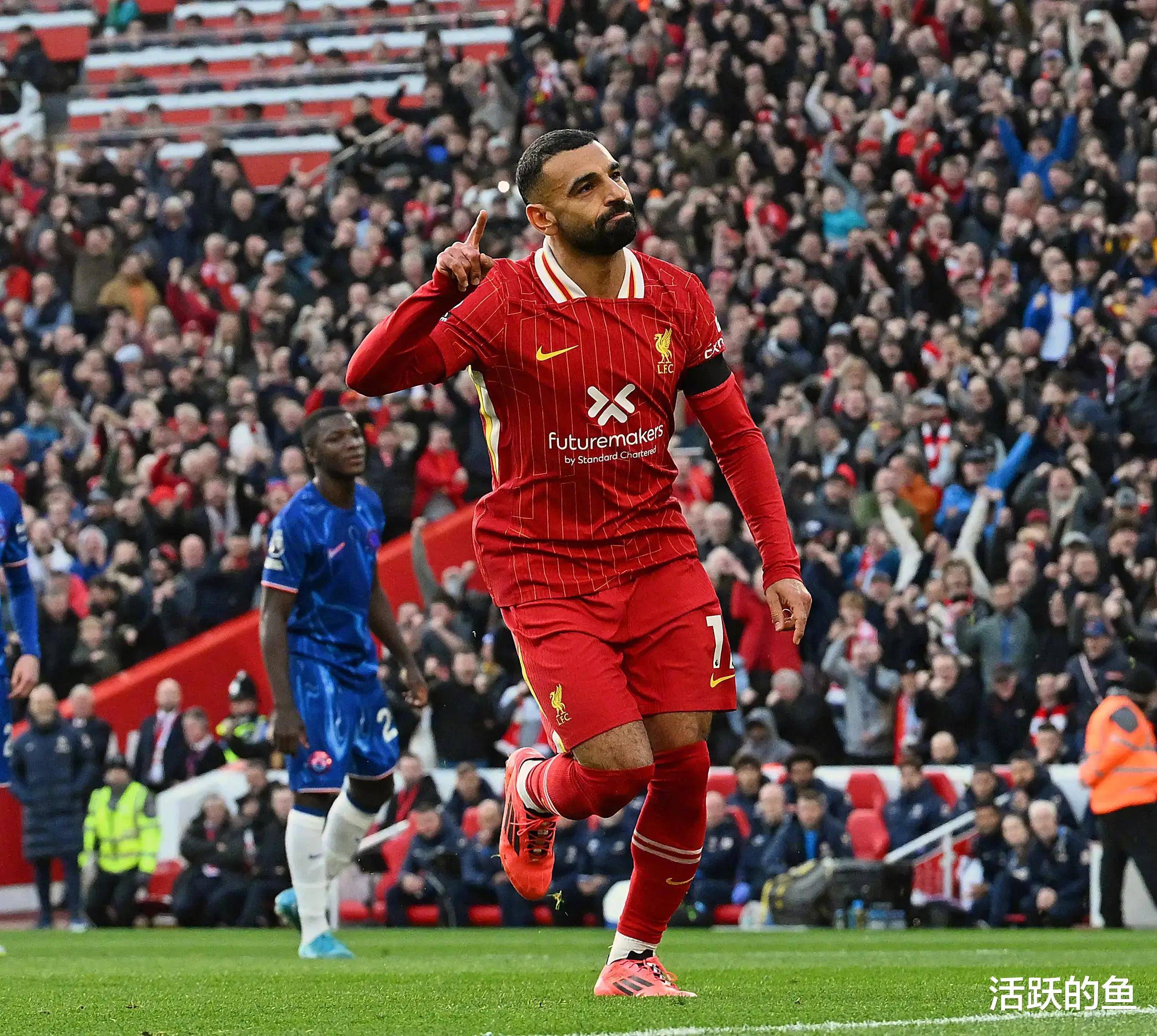 九游体育app-门兴格拉德巴赫训练开放日，今晨外线爆发引欢呼，欧冠在即，轮换策略成焦点的简单介绍