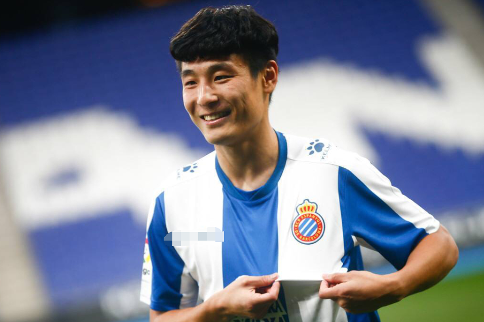 加时末段体能课后；波尔图官宣签约备战西甲；赛场秩序良好；高层口径保持一致(末段爱情付小羽结局)